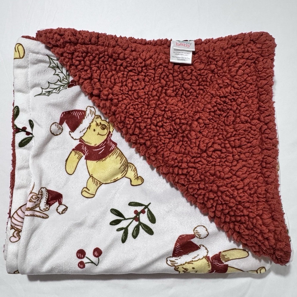 Disney Baby Winnie the Pooh & Piglet Reversible Sherpa Blanket Christmas